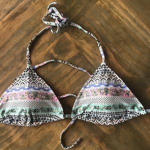 Victoria’s Secret Triangle Bikini Top Size Large